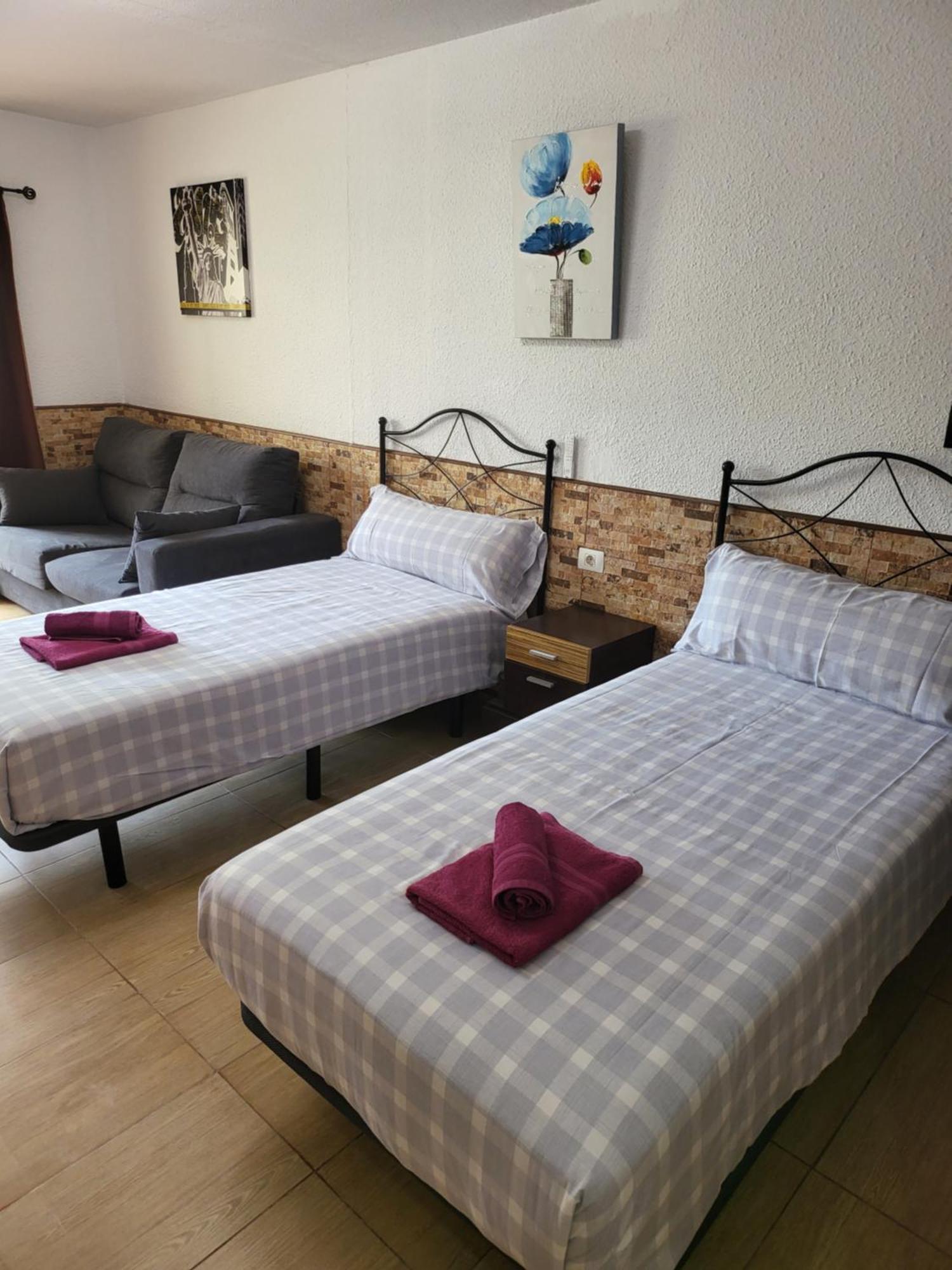 Tropic Apartments En Castle Harbour Лос Кристианос Екстериор снимка