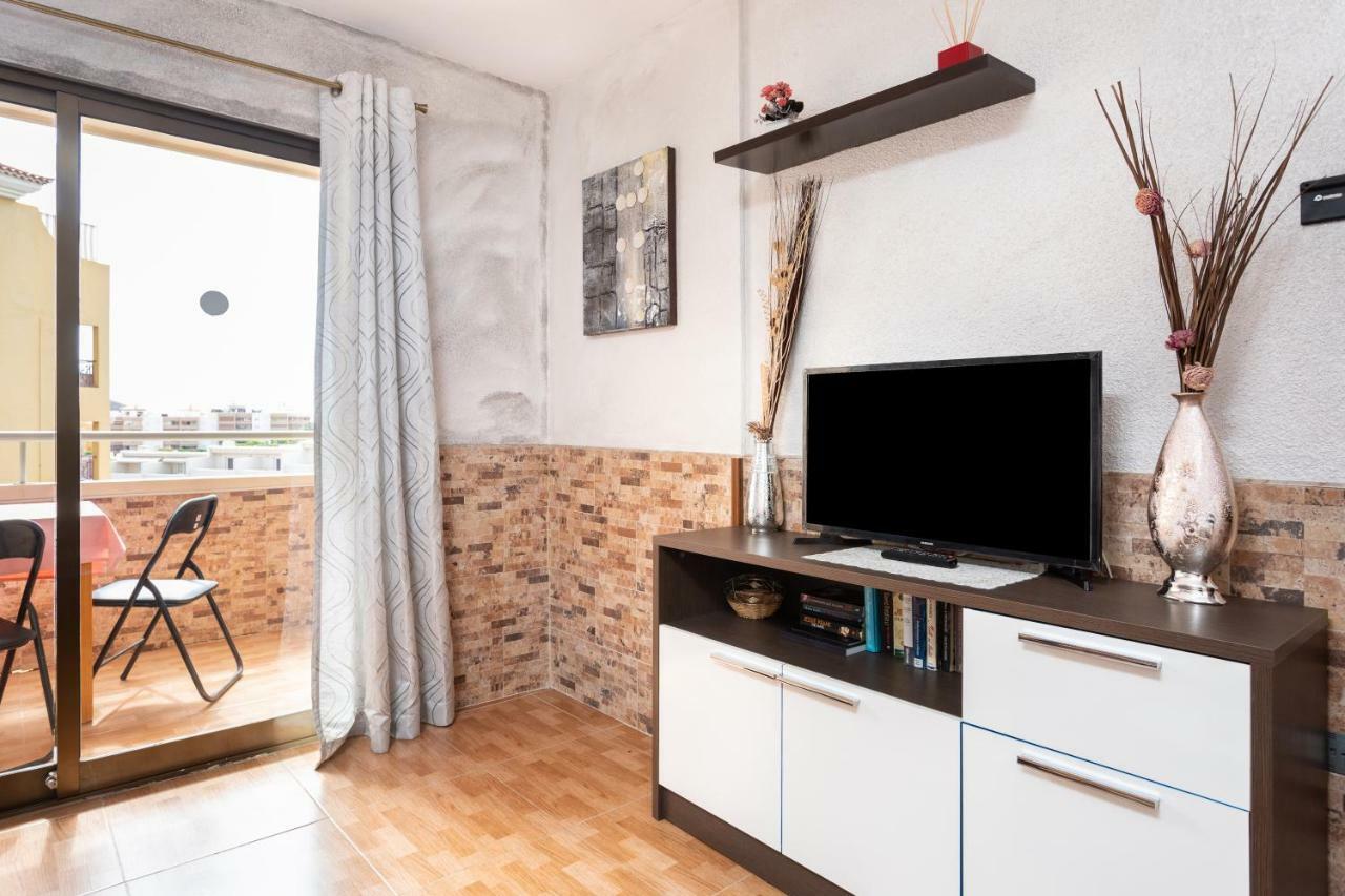 Tropic Apartments En Castle Harbour Лос Кристианос Екстериор снимка